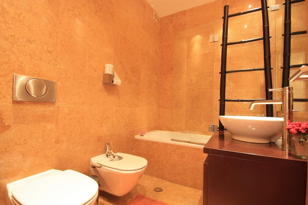 Myplace - Lisbon - Camoes Room photo